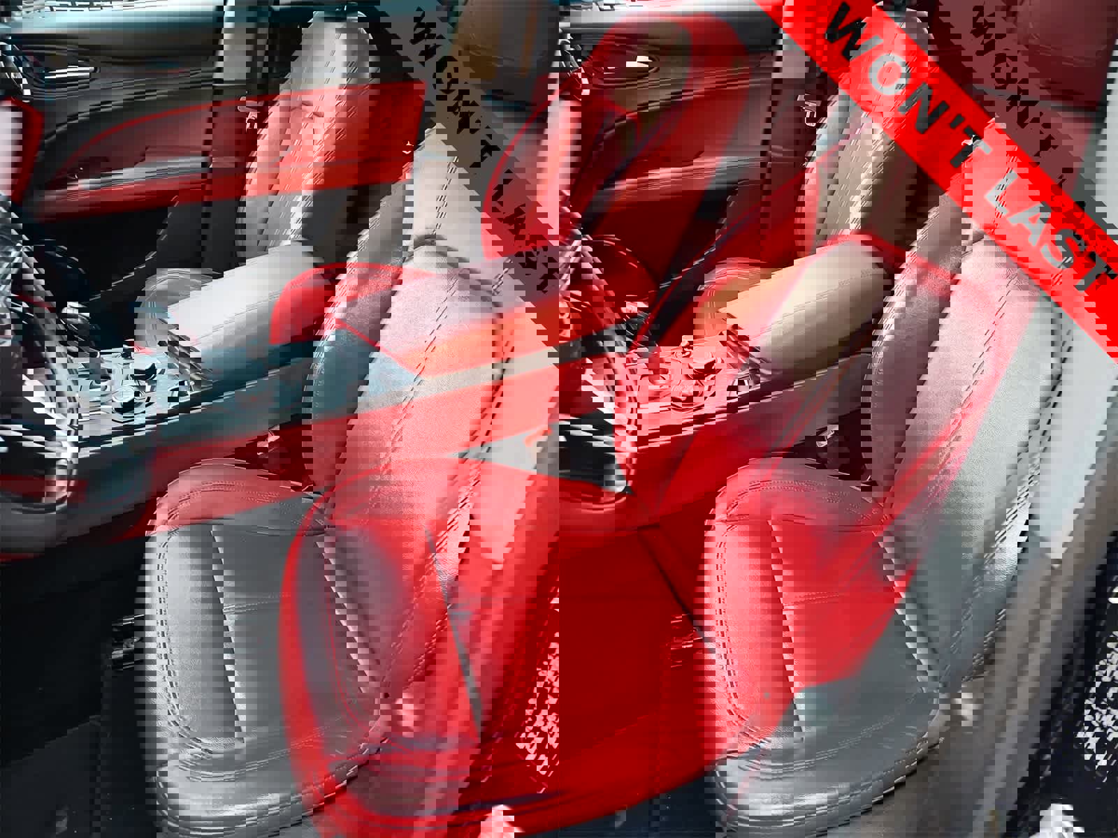 Used 2019 Alfa Romeo Stelvio w/ Nero Edizione image 14