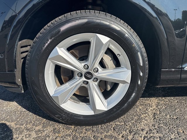 Used 2022 Audi Q7 3.0T Premium image 29