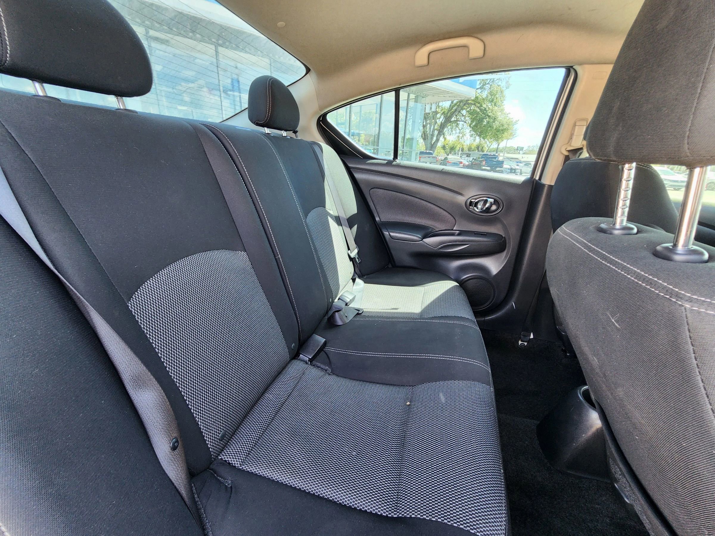 Used 2018 Nissan Versa SV FWD image 12