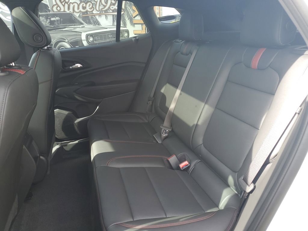 New 2026 Chevrolet Trax RS w/ Sunroof Package image 14
