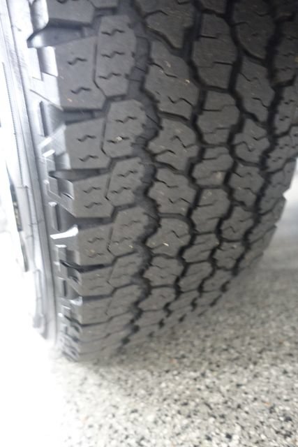 Used 2014 RAM 1500 Laramie w/ Convenience Group AWD/4WD image 27