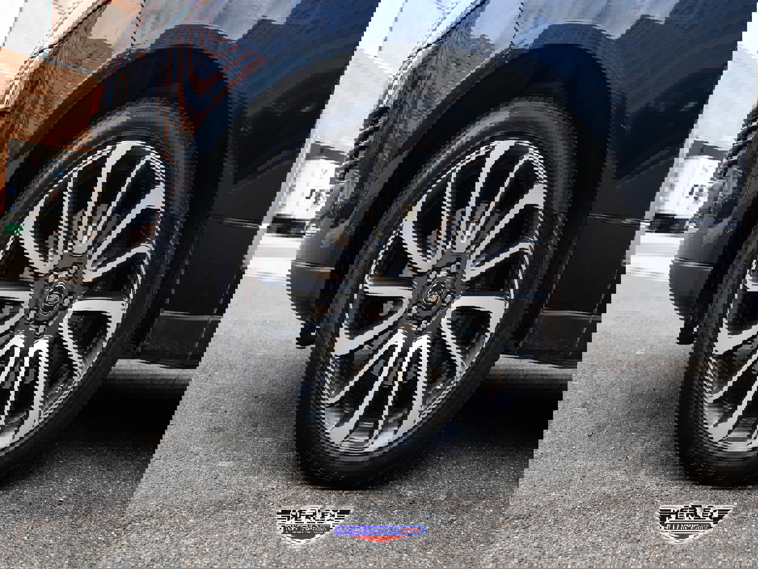 Used 2018 Land Rover Range Rover Supercharged image 9