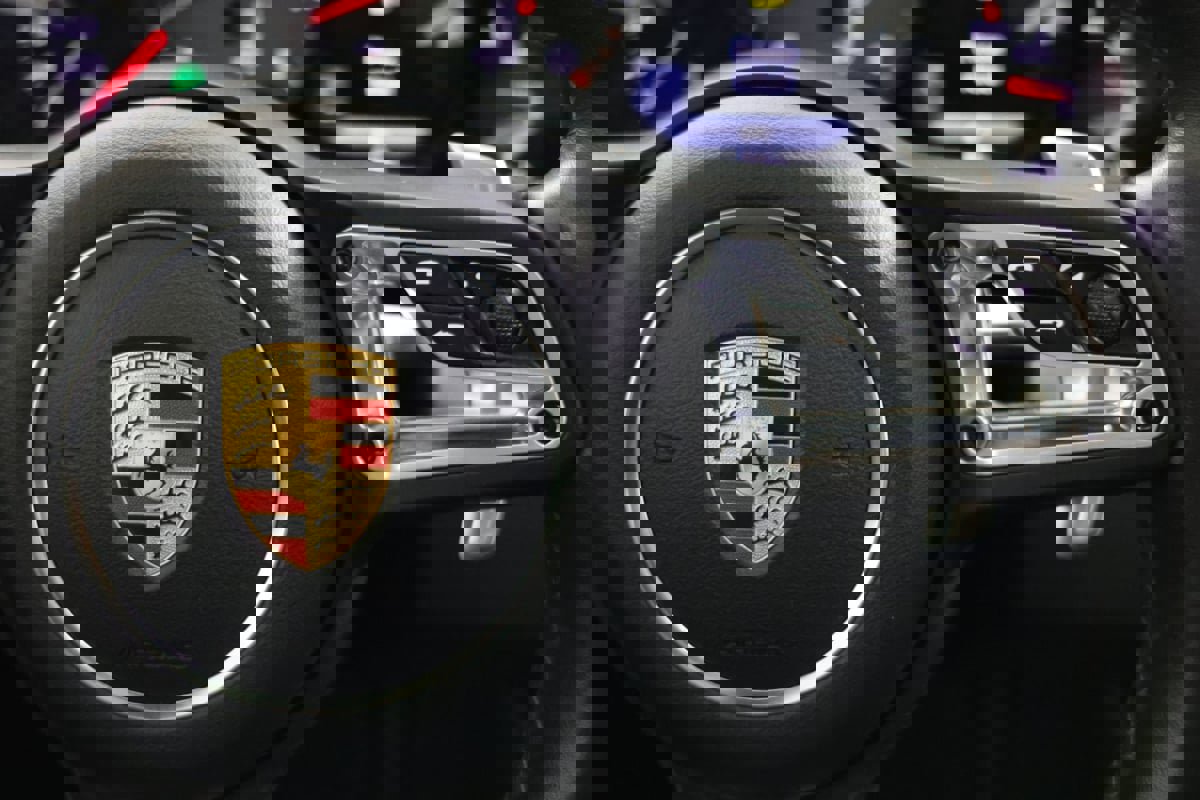 Used 2018 Porsche 911 Carrera S RWD image 30