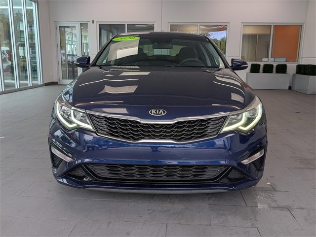 Used 2020 Kia Optima LX image 3