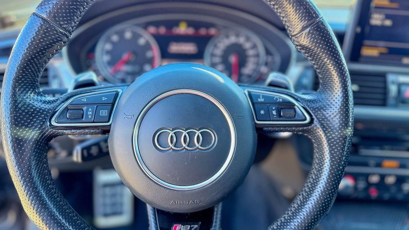 Used 2016 Audi RS 7 Prestige AWD/4WD image 2
