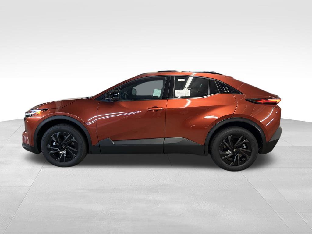 New 2026 Toyota C-HR AWD/4WD image 2