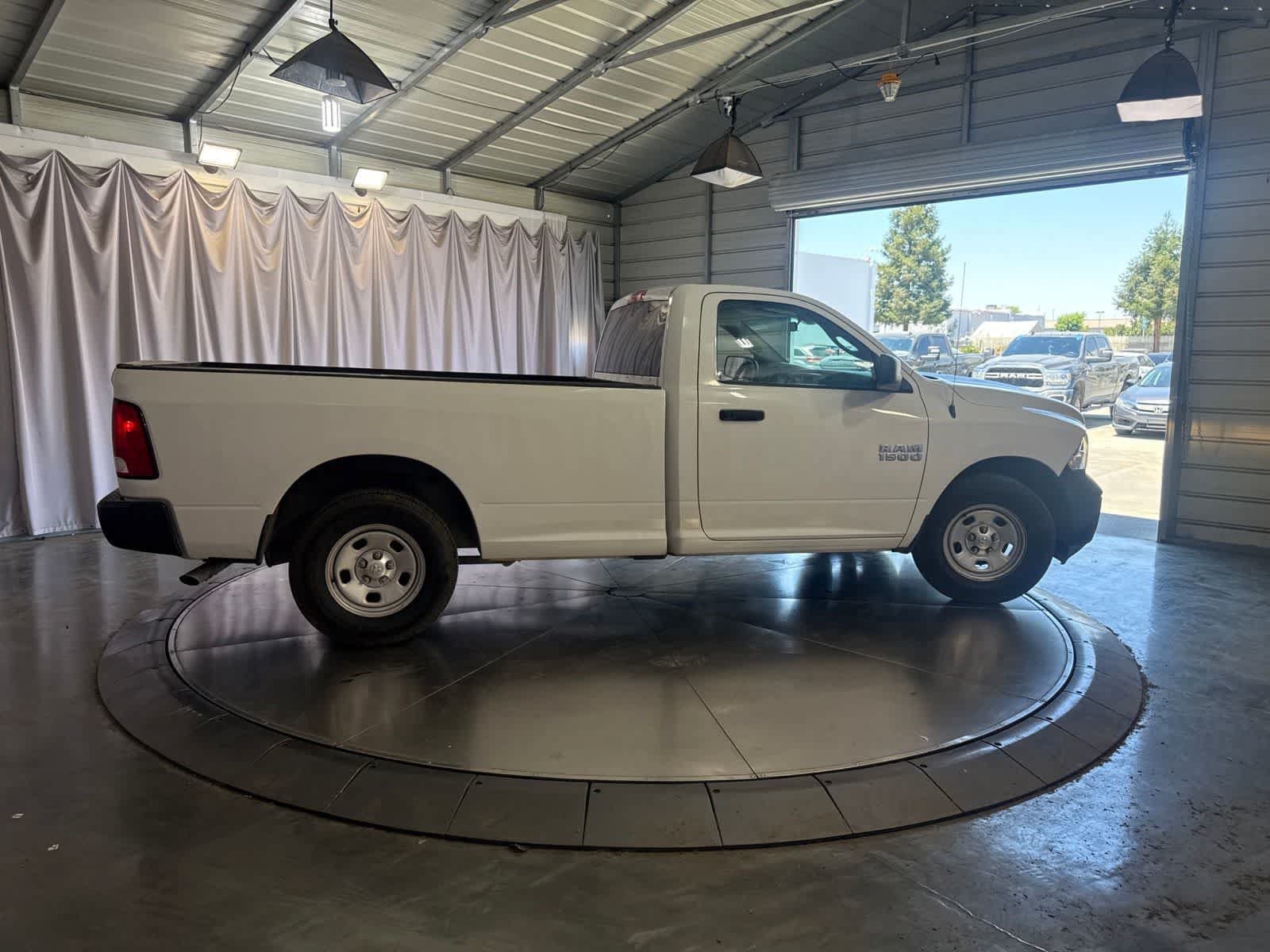 Used 2017 RAM 1500 Tradesman w/ Power & Remote Entry Group RWD image 4