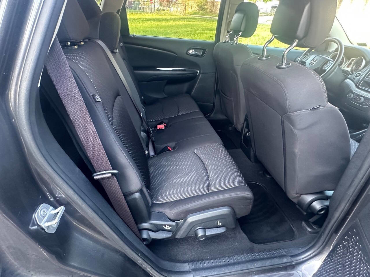Used 2015 Dodge Journey SXT w/ Flexible Seating Group AWD/4WD image 13