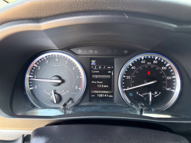 Certified 2019 Toyota Highlander Limited Platinum AWD/4WD image 9