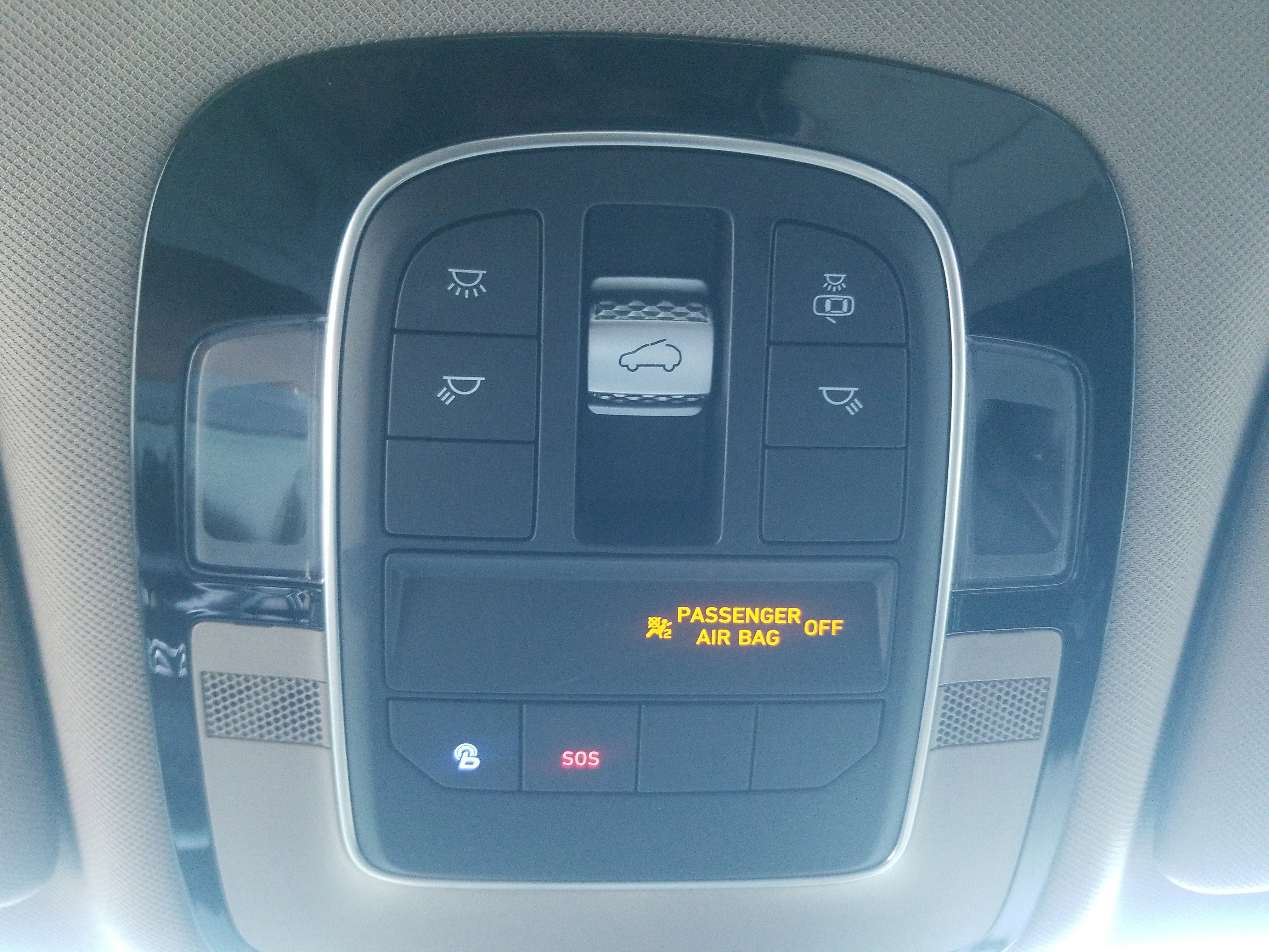 Used 2021 Hyundai Santa Fe SEL w/ Convenience + Premium Package image 21