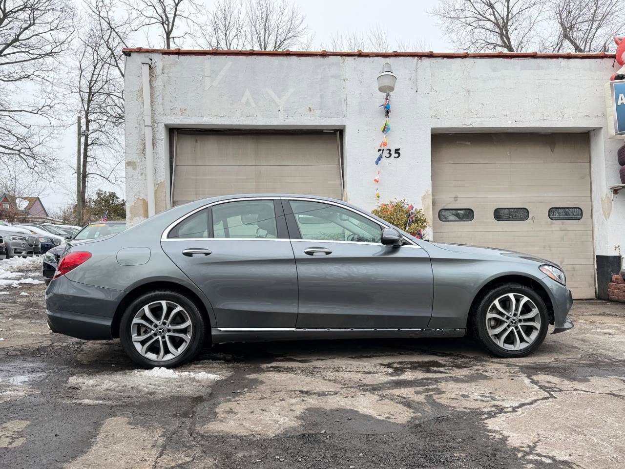 Used 2018 Mercedes-Benz C 300 4MATIC Sedan image 9
