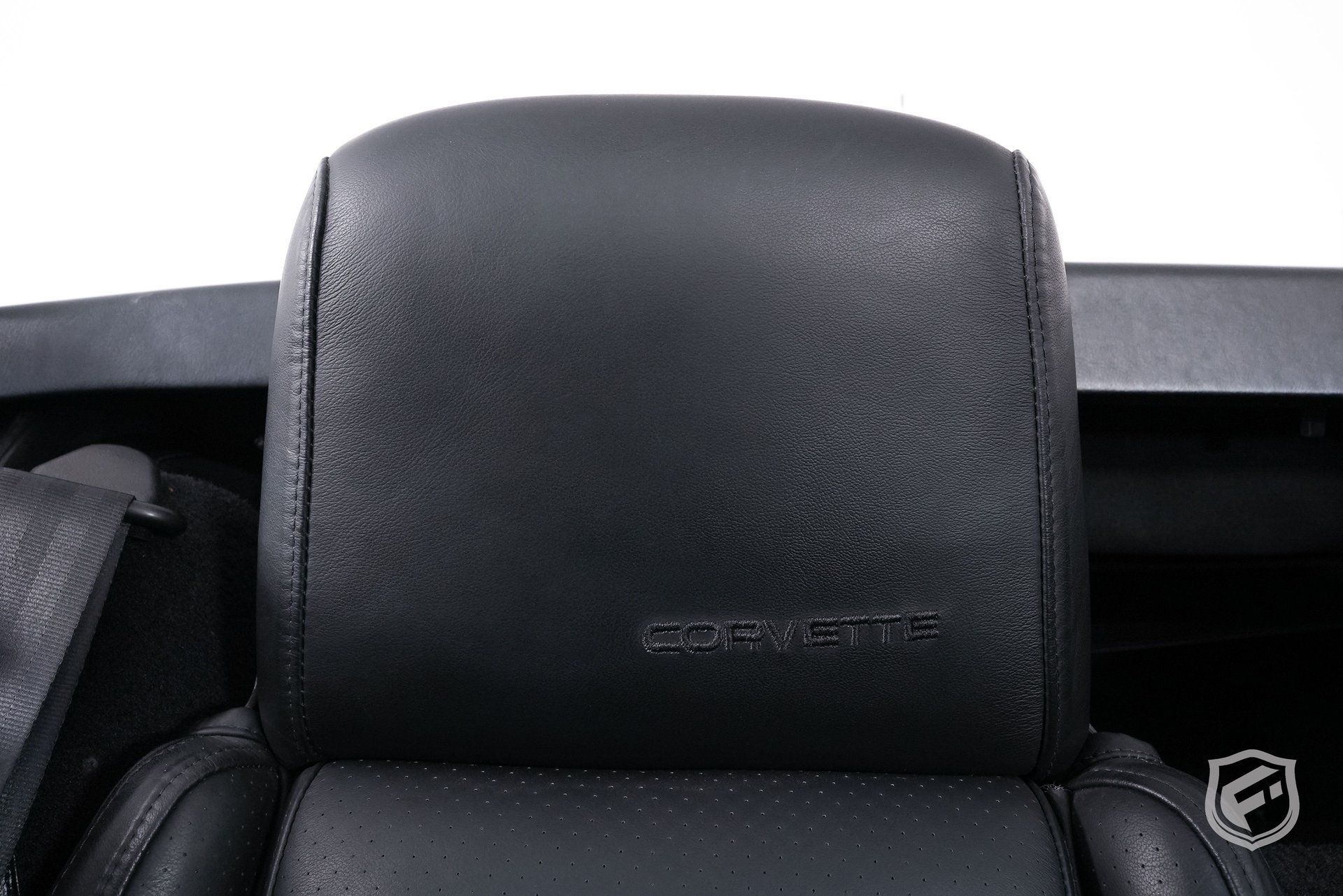 Used 1987 Chevrolet Corvette Convertible RWD image 32