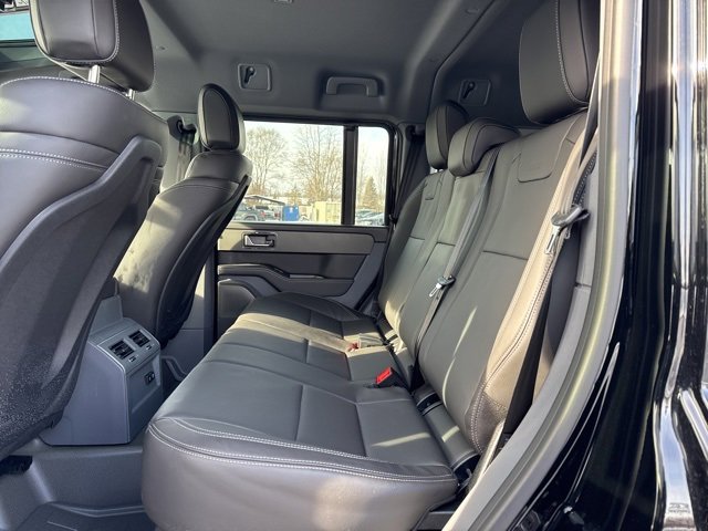 New 2025 INEOS Grenadier image 27