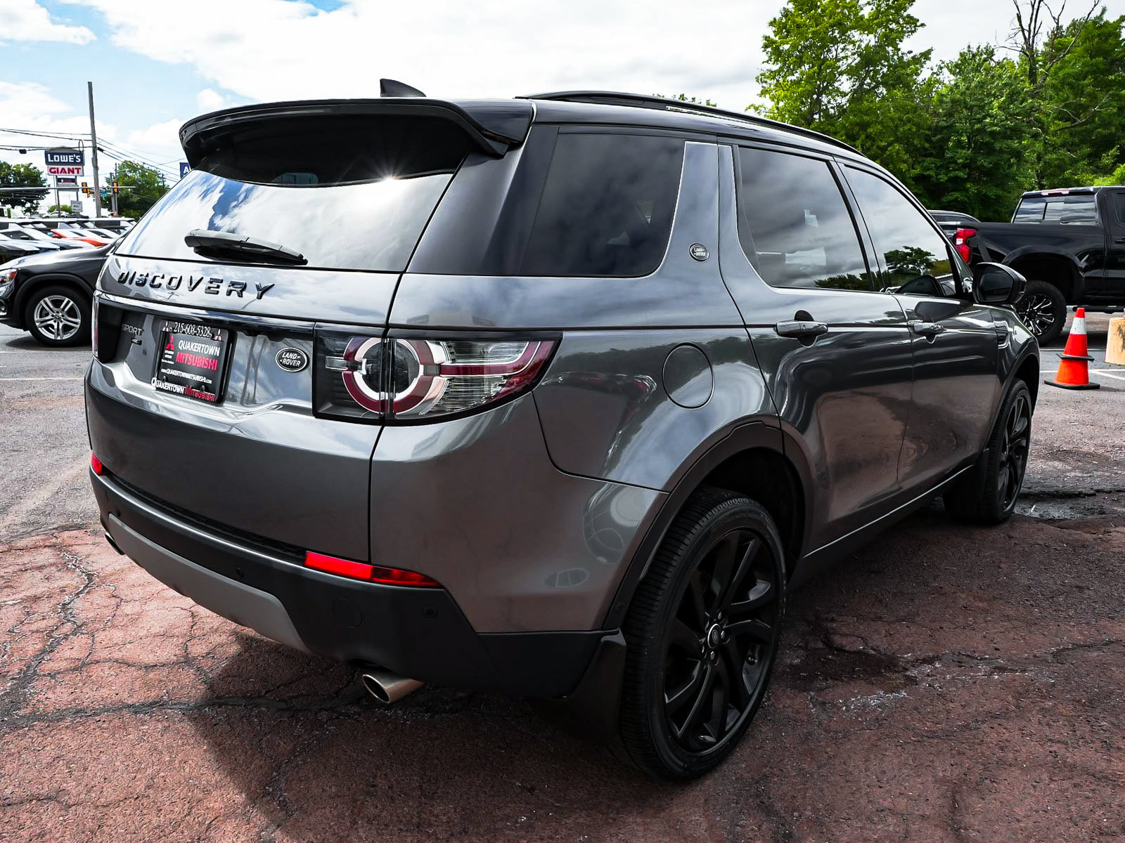 Used 2019 Land Rover Discovery Sport HSE Luxury AWD/4WD image 6