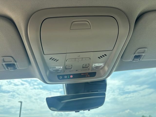 Certified 2023 Cadillac XT4 Premium Luxury w/ Enhanced Visibility Package AWD/4WD image 5