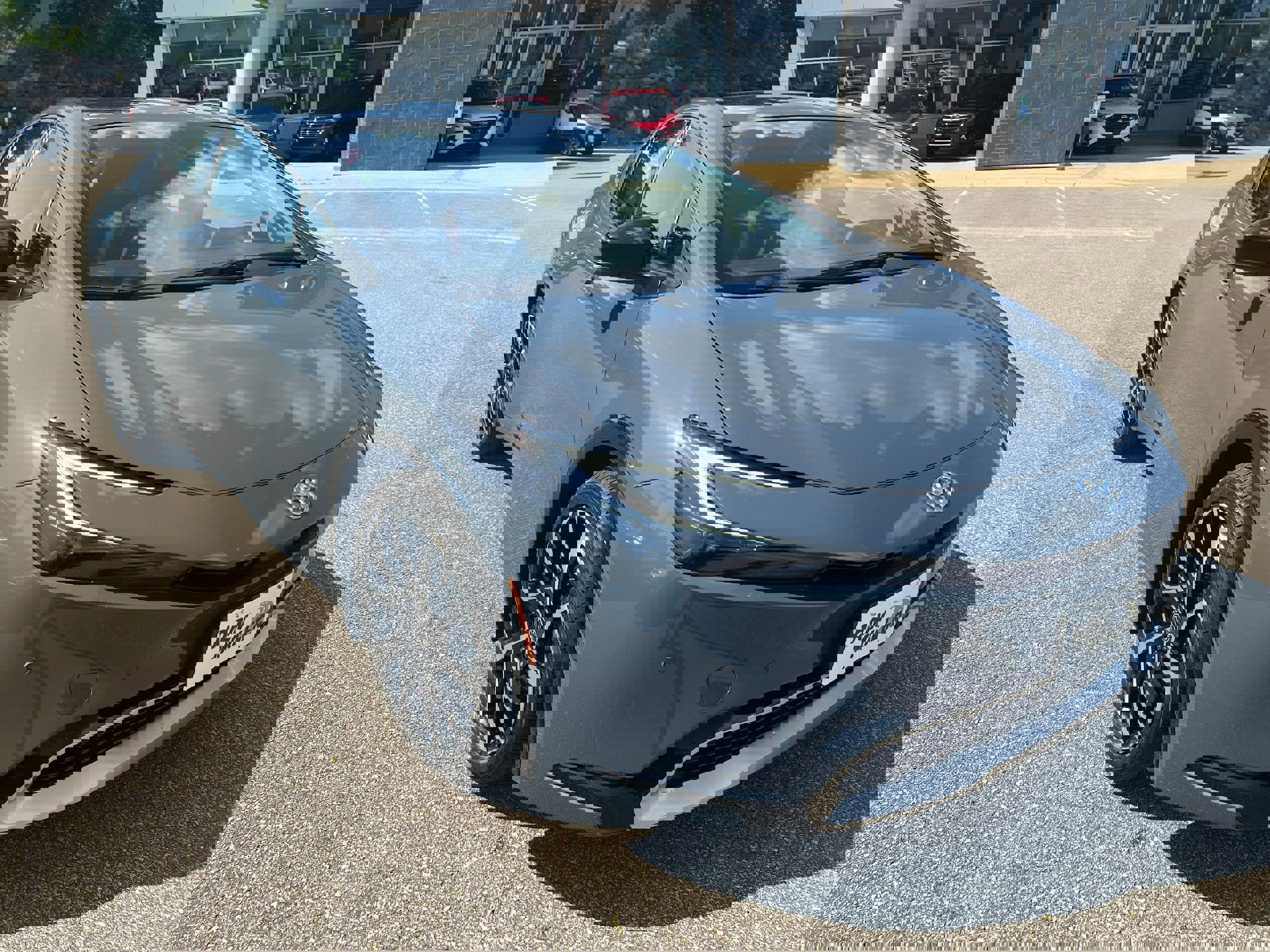 Used 2024 Toyota Prius Prime image 1