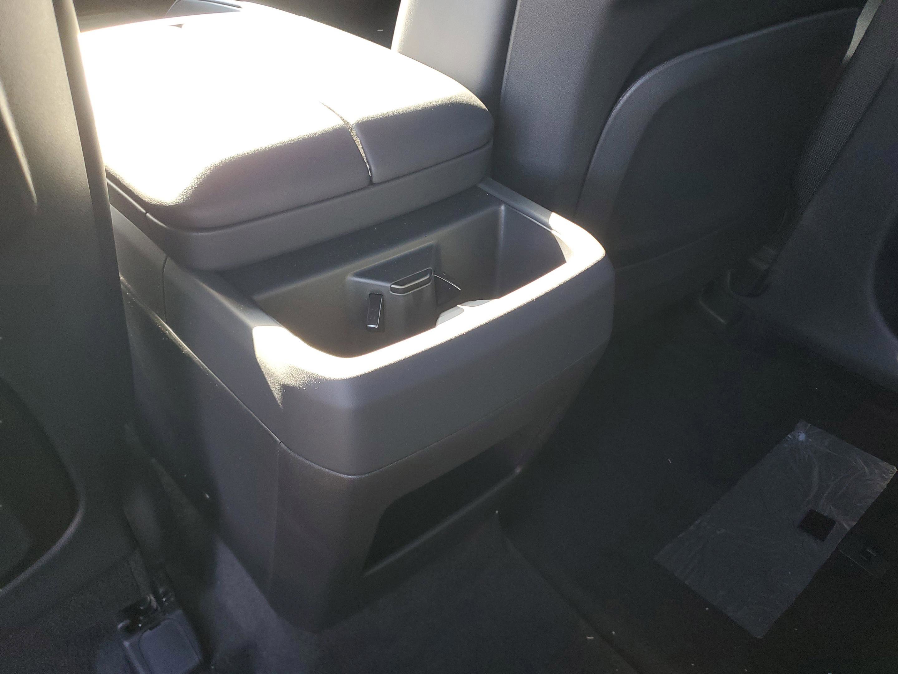 New 2027 Kia Telluride SX X-Pro AWD/4WD image 11