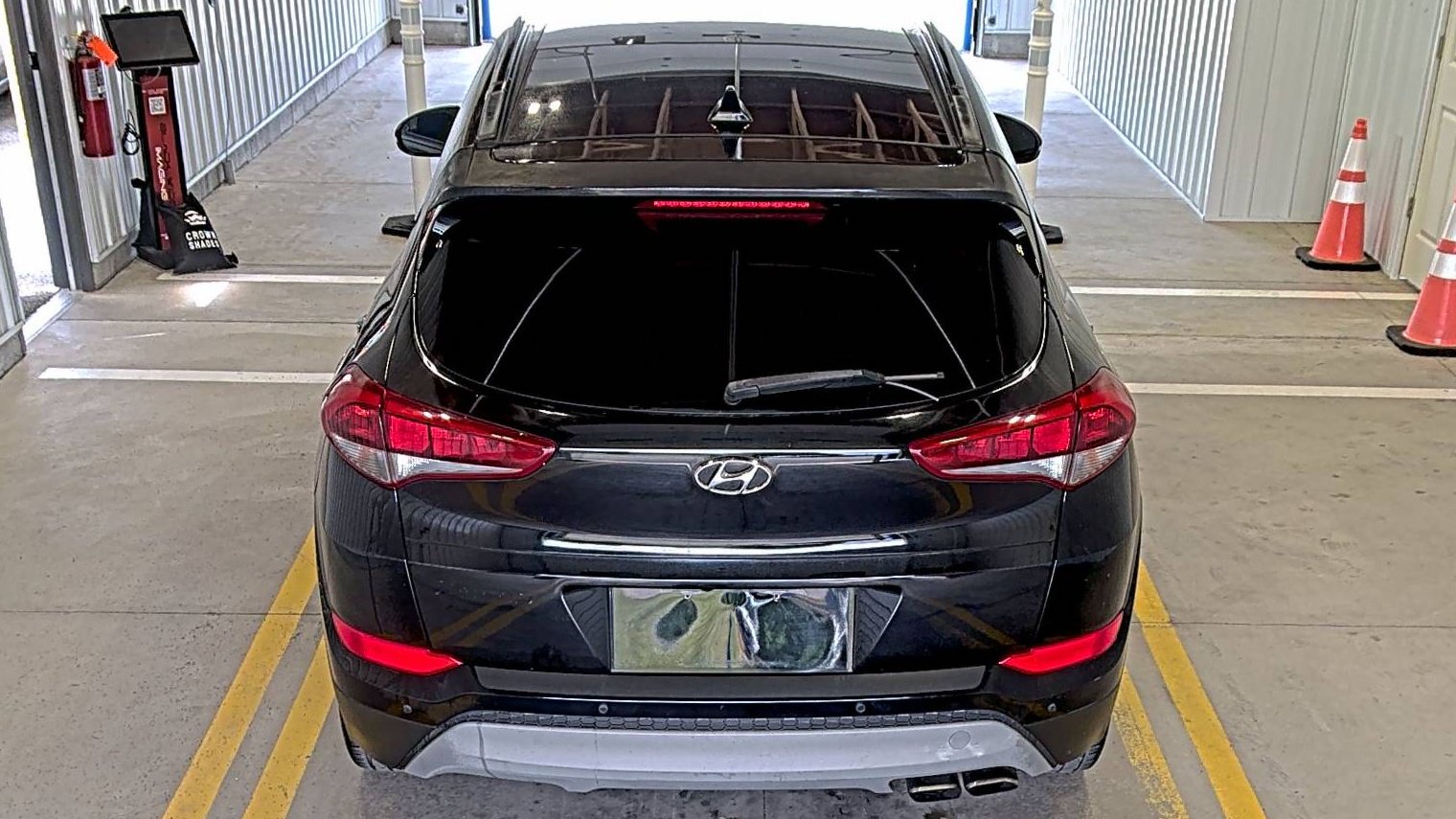 Used 2018 Hyundai Tucson Value w/ Cargo Package FWD image 4