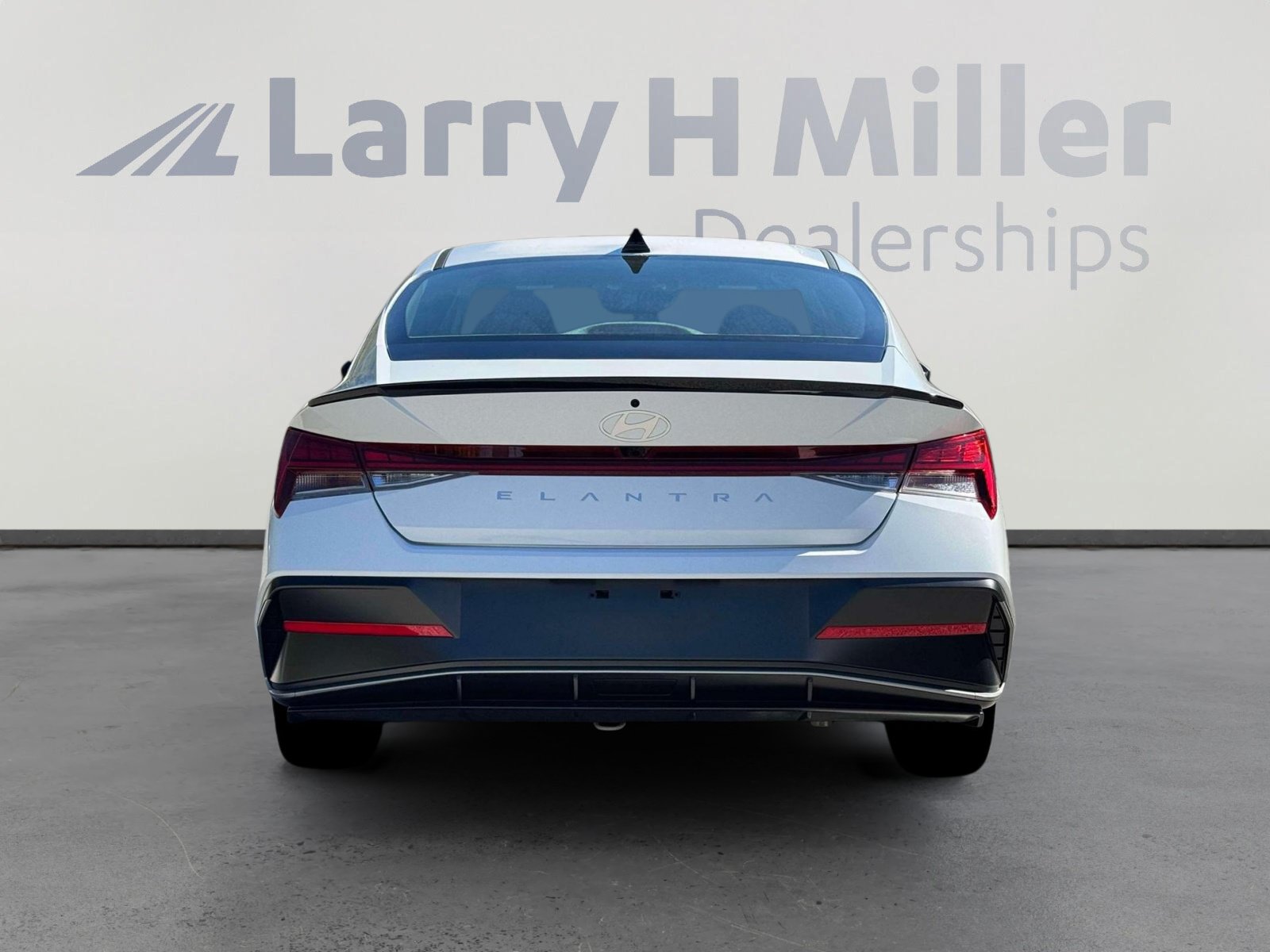 New 2026 Hyundai Elantra SEL Sport FWD image 6