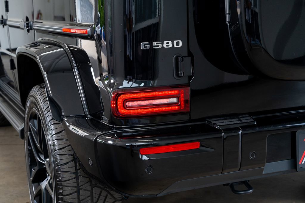 Used 2025 Mercedes-Benz G 580 w/ EQ Technology image 18