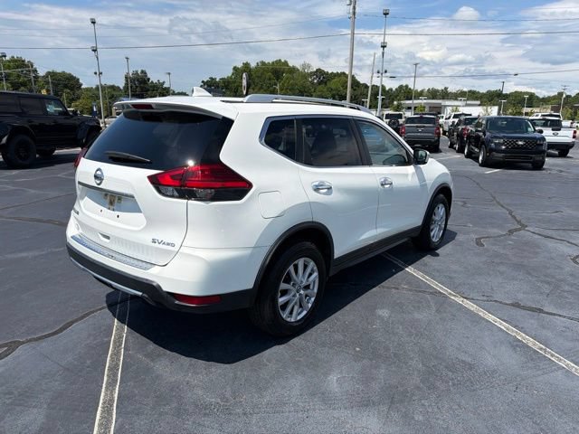 Used 2017 Nissan Rogue SV AWD/4WD image 7