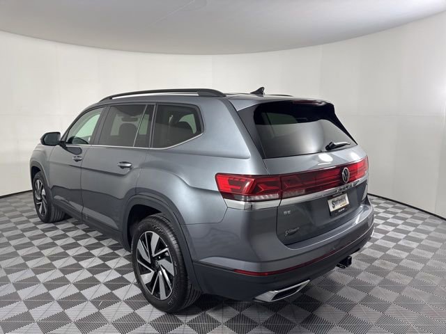Used 2025 Volkswagen Atlas SE image 5