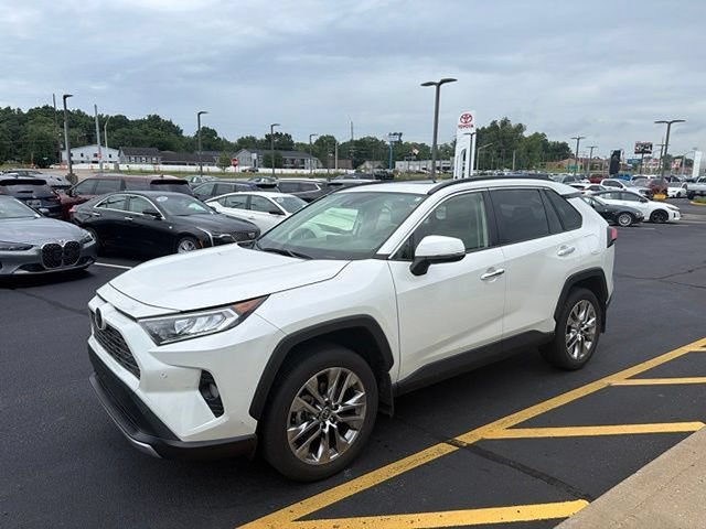 Used 2020 Toyota RAV4 Limited w/ All Weather Liner Package AWD/4WD image 2