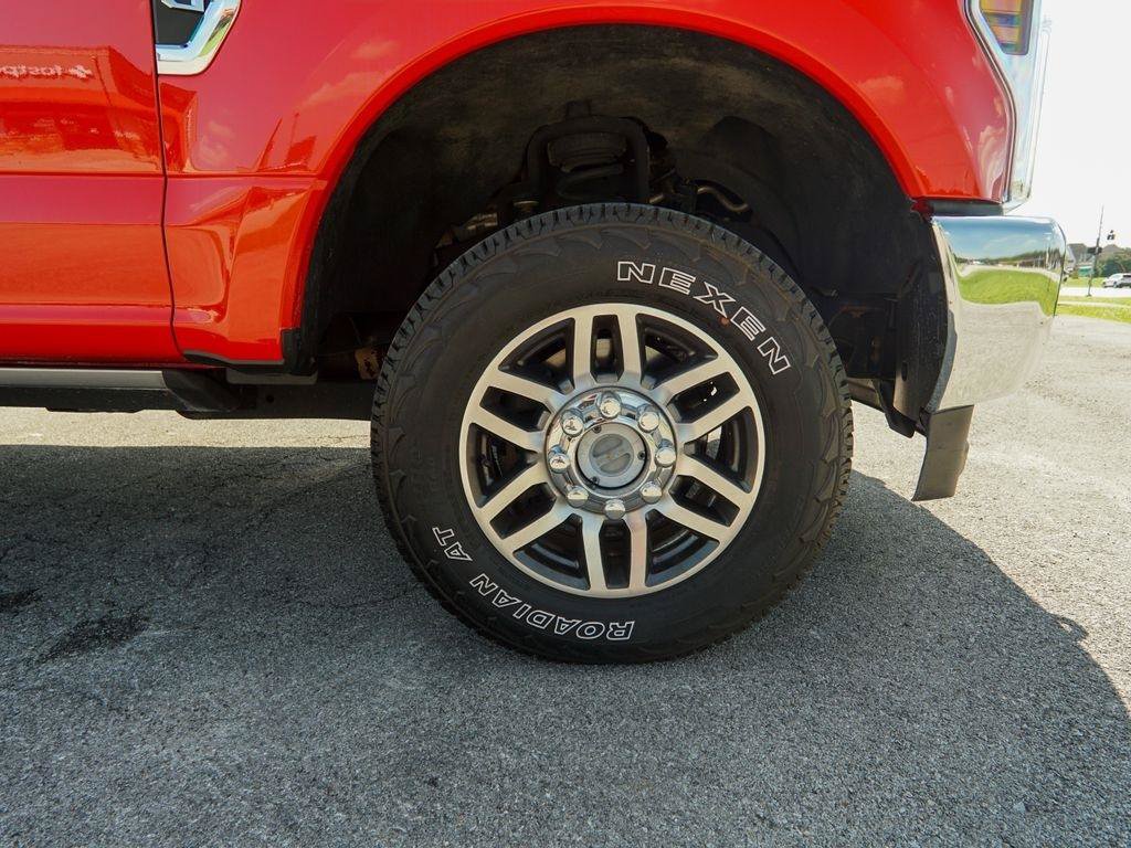 Used 2018 Ford F250 Lariat w/ Lariat Ultimate Package AWD/4WD image 14
