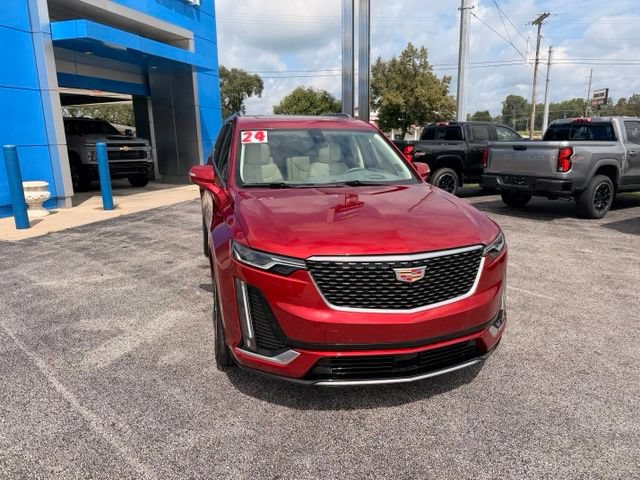 Used 2024 Cadillac XT6 Premium Luxury w/ Technology Package AWD/4WD image 9