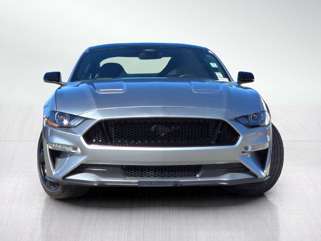 Used 2021 Ford Mustang GT Premium w/ Equipment Group 401A RWD image 3