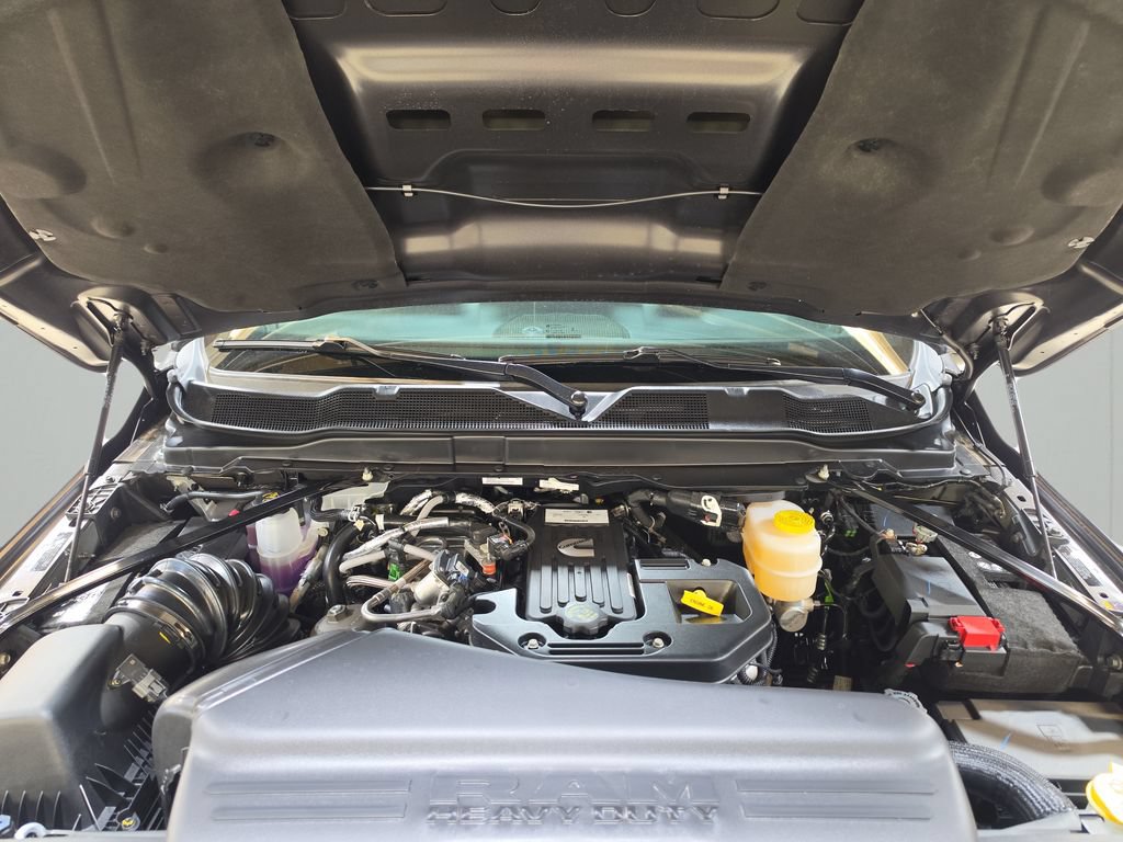 New 2027 RAM 3500 Big Horn AWD/4WD image 9