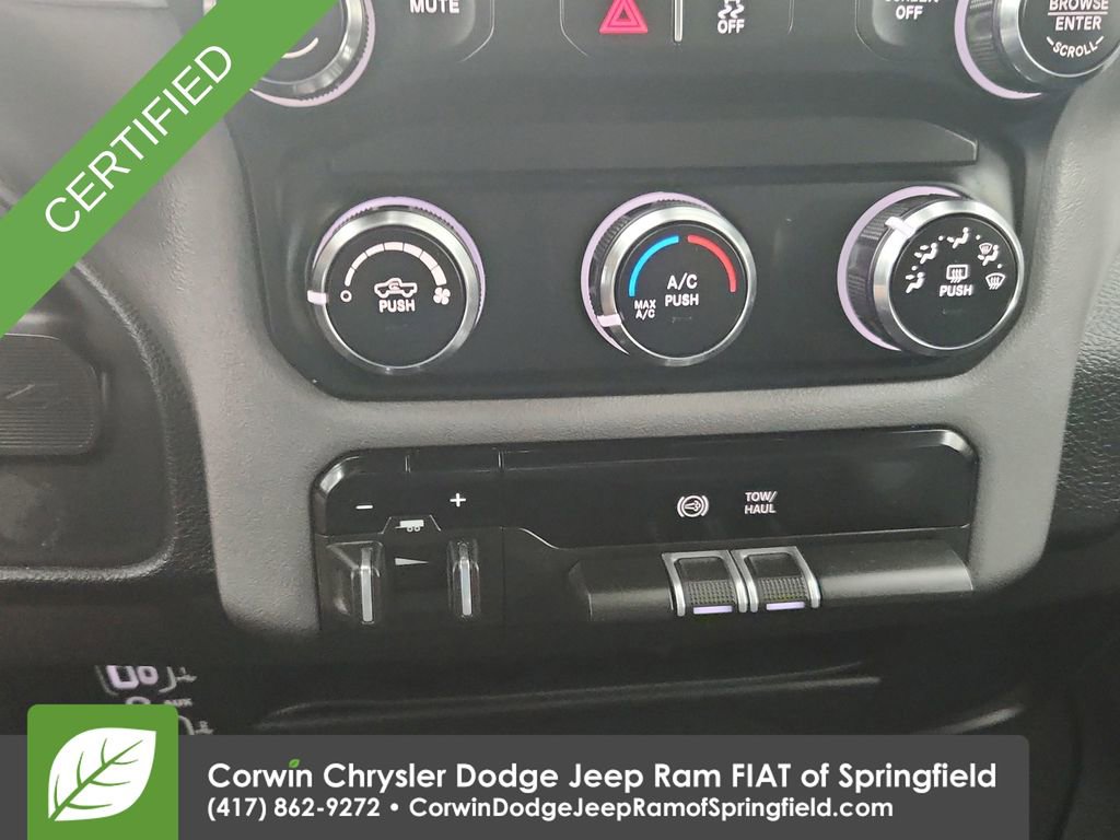 Used 2024 RAM 3500 Big Horn AWD/4WD image 18