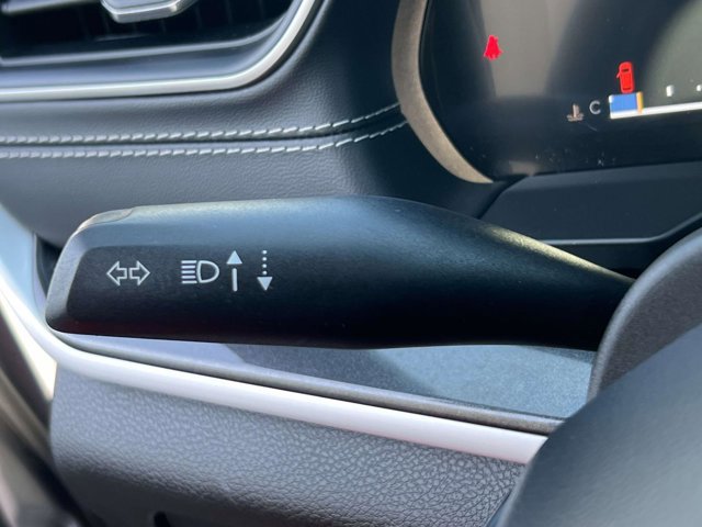 Used 2023 Jeep Grand Cherokee L Laredo image 22