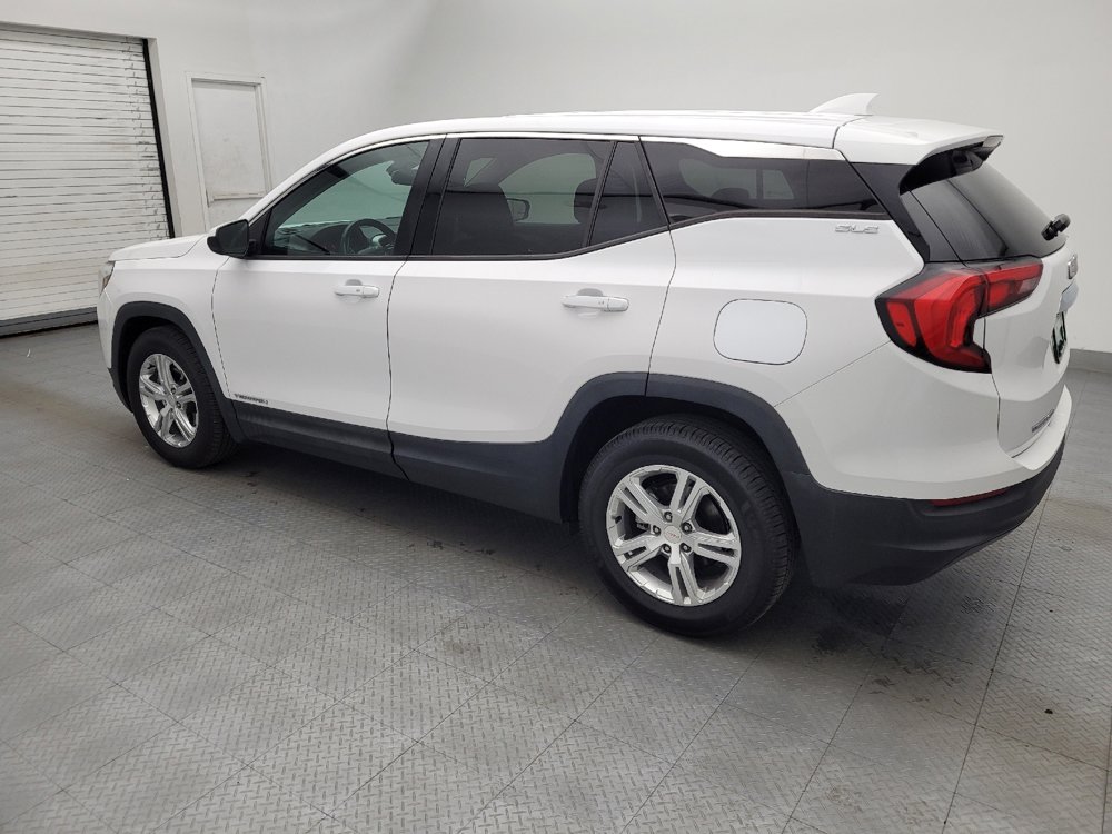 Used 2020 GMC Terrain SLE image 3