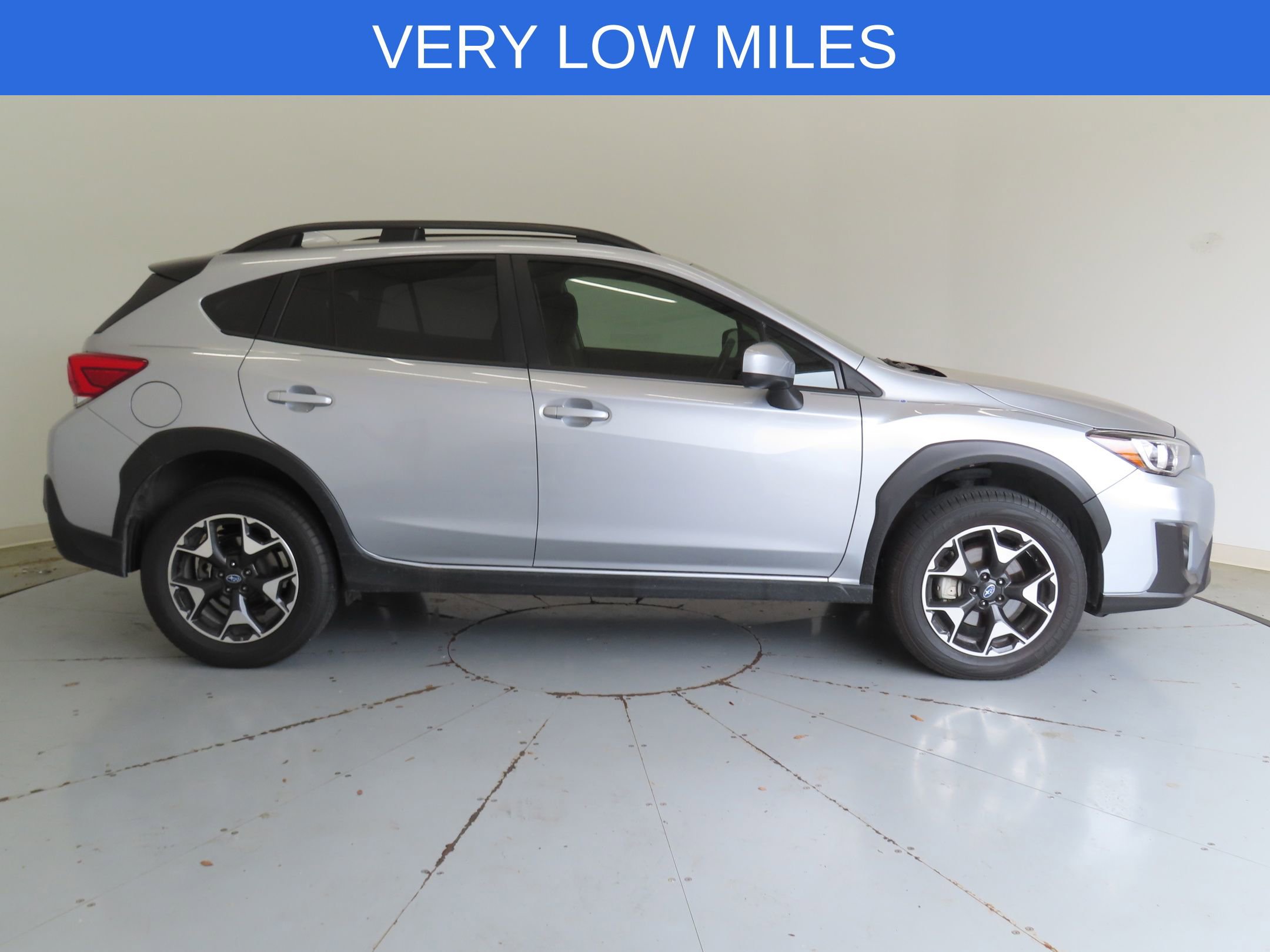 Used 2019 Subaru Crosstrek 2.0i Premium AWD/4WD image 2