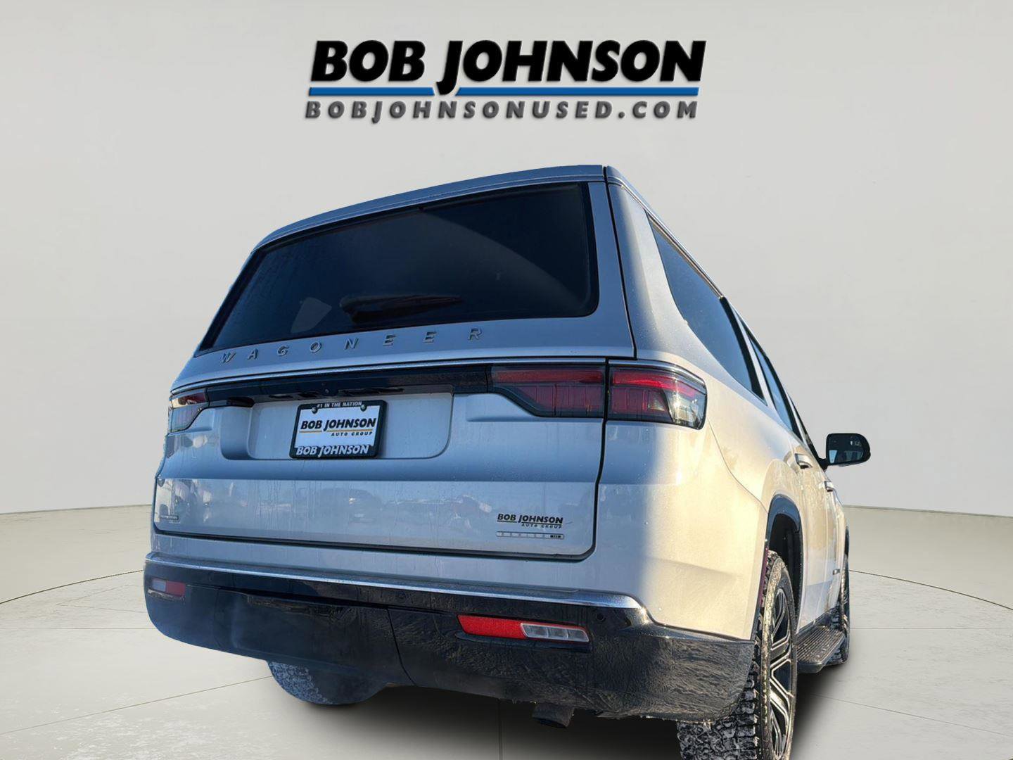 Used 2022 Jeep Wagoneer Series III AWD/4WD image 10
