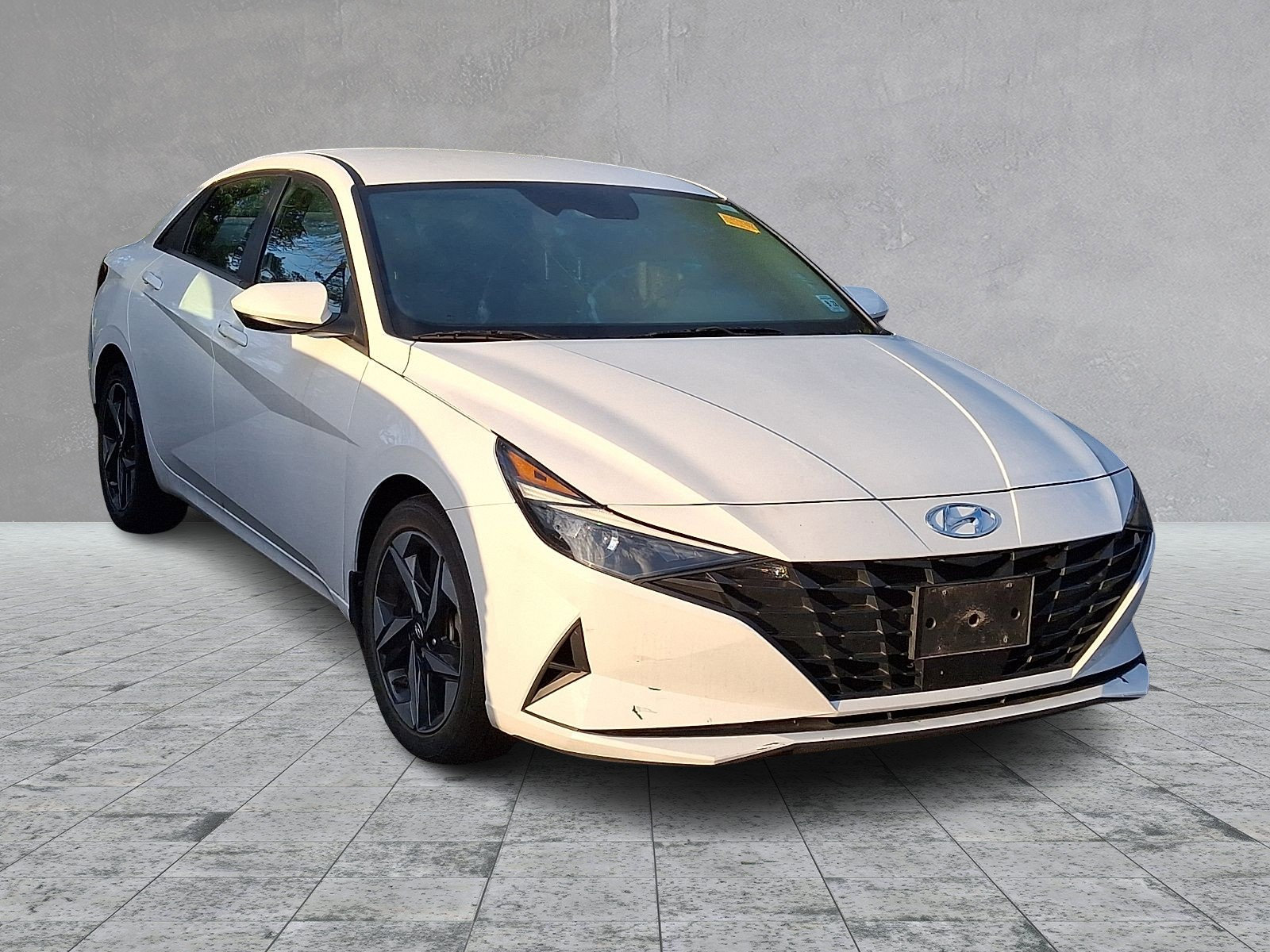 Used 2023 Hyundai Elantra SEL w/ Convenience Package video 1