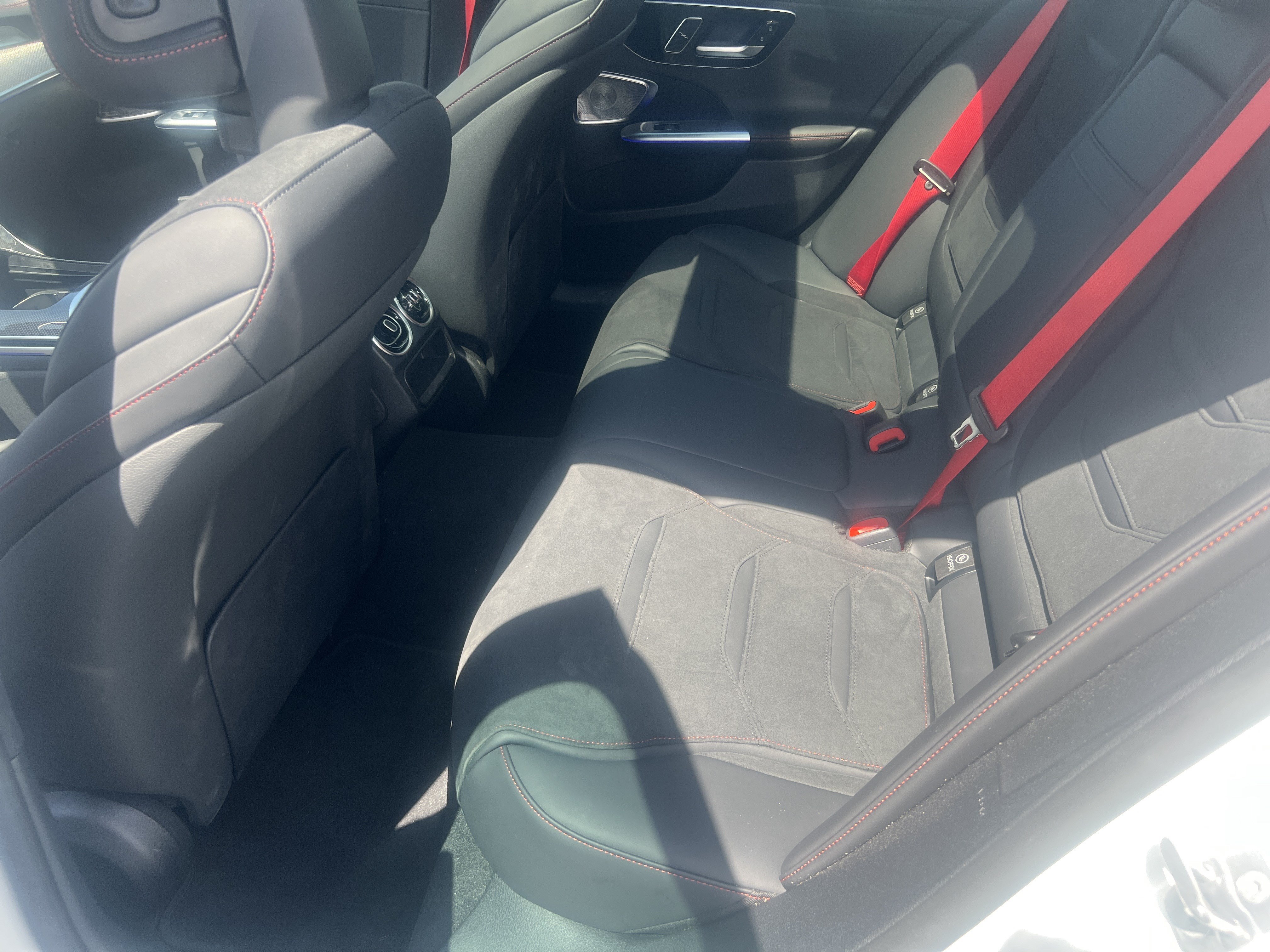 Certified 2025 Mercedes-Benz C 43 AMG 4MATIC Sedan image 31