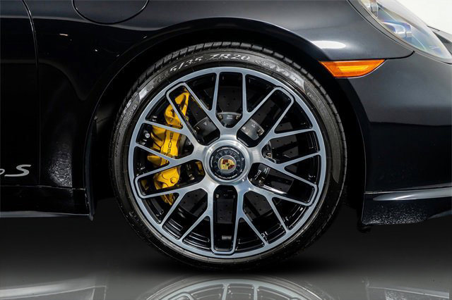 Used 2016 Porsche 911 Turbo image 14