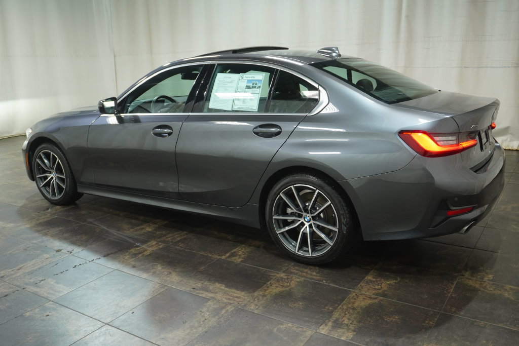 Used 2021 BMW 330i xDrive Sedan w/ Convenience Package AWD/4WD image 6