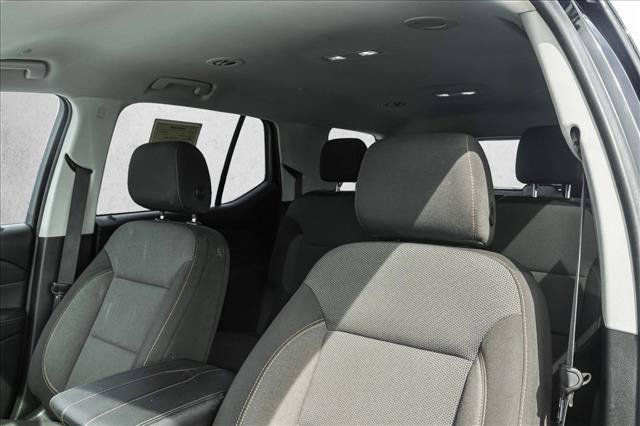 Used 2020 Chevrolet Traverse LS FWD image 12