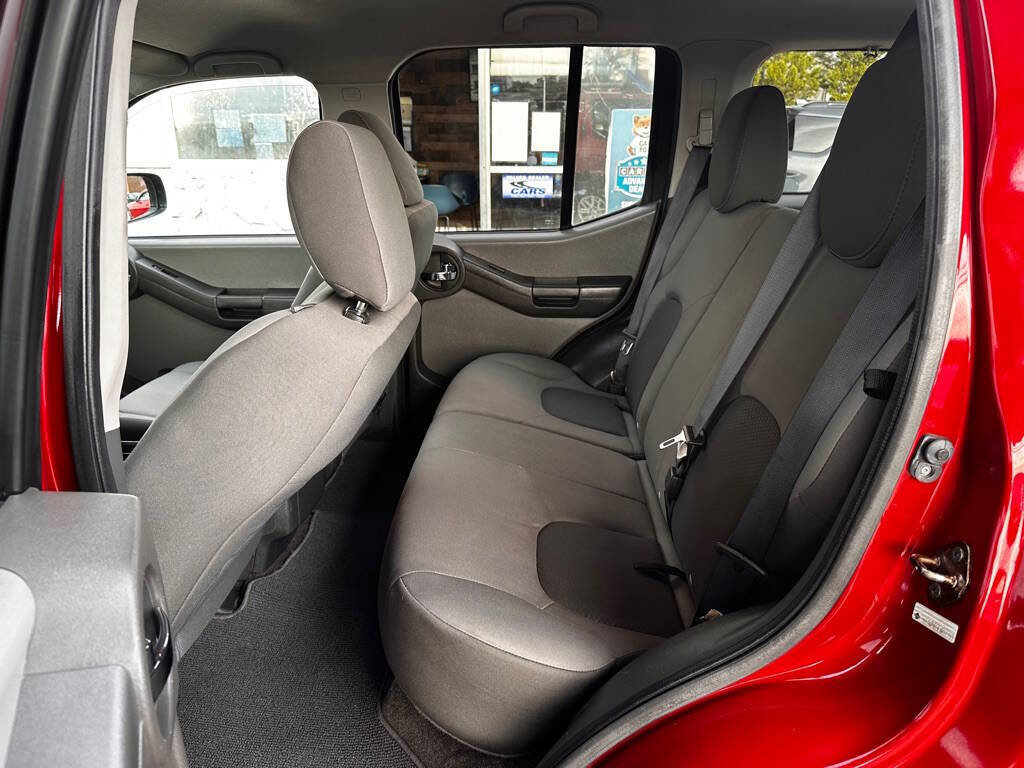 Used 2014 Nissan Xterra S image 16