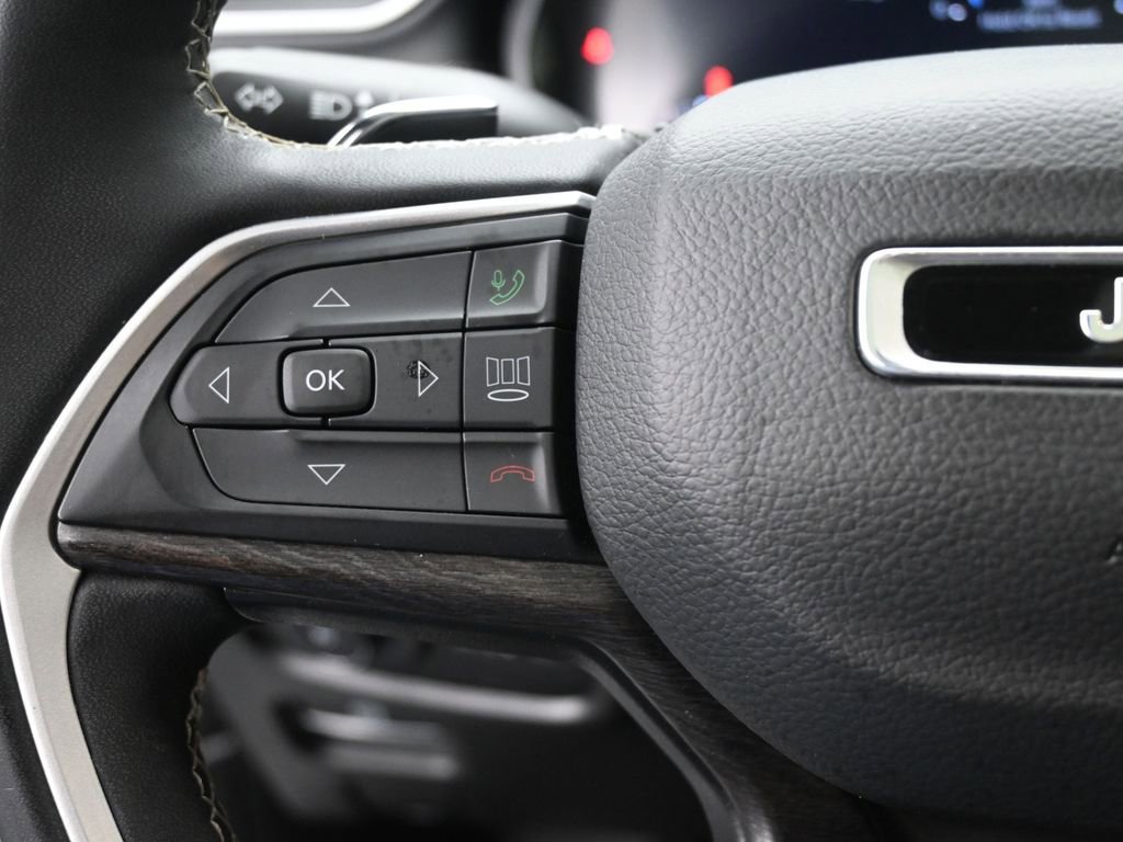 New 2025 Jeep Gladiator Sport AWD/4WD image 23