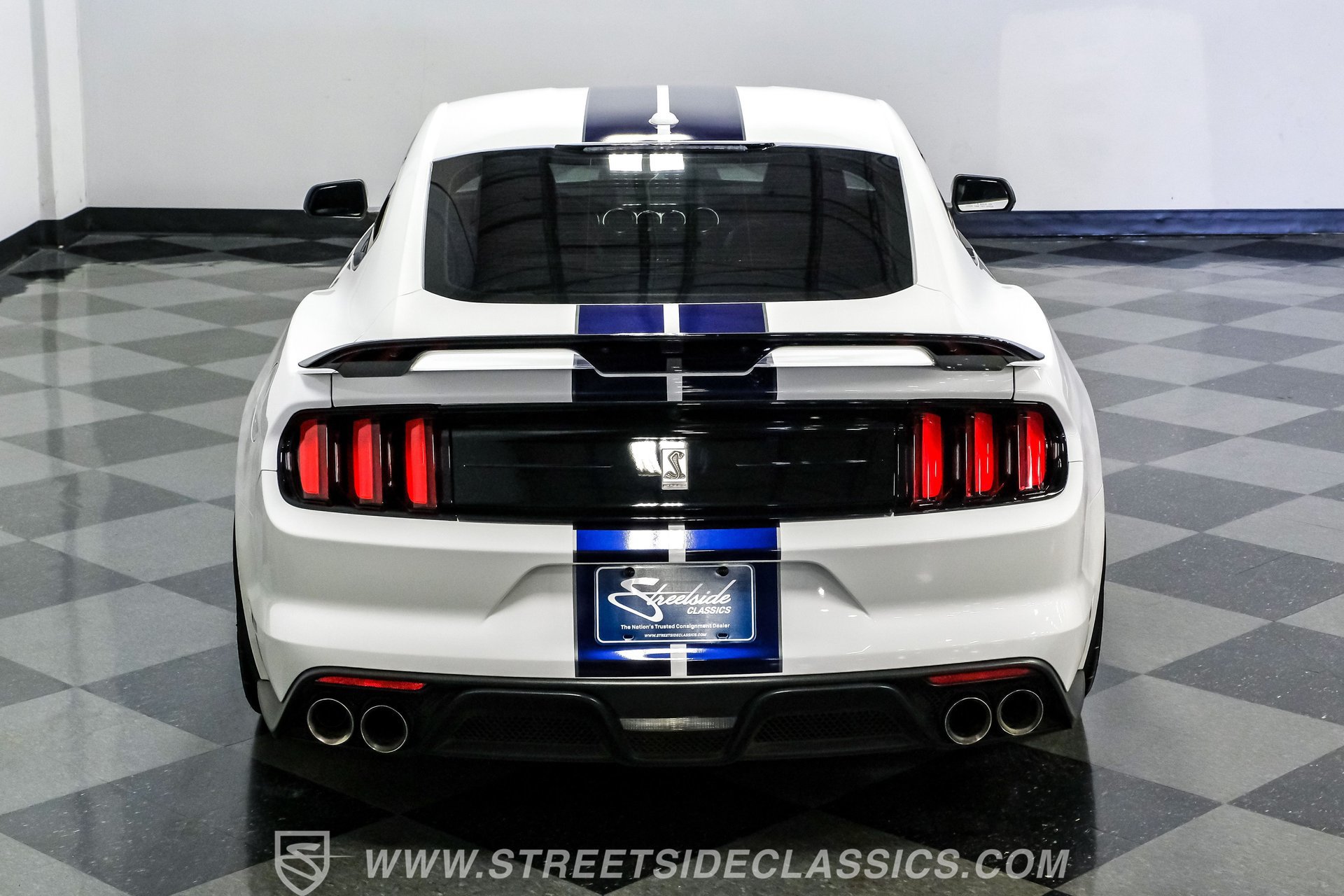 Used 2019 Ford Mustang Shelby GT350 w/ Technology Package RWD image 34