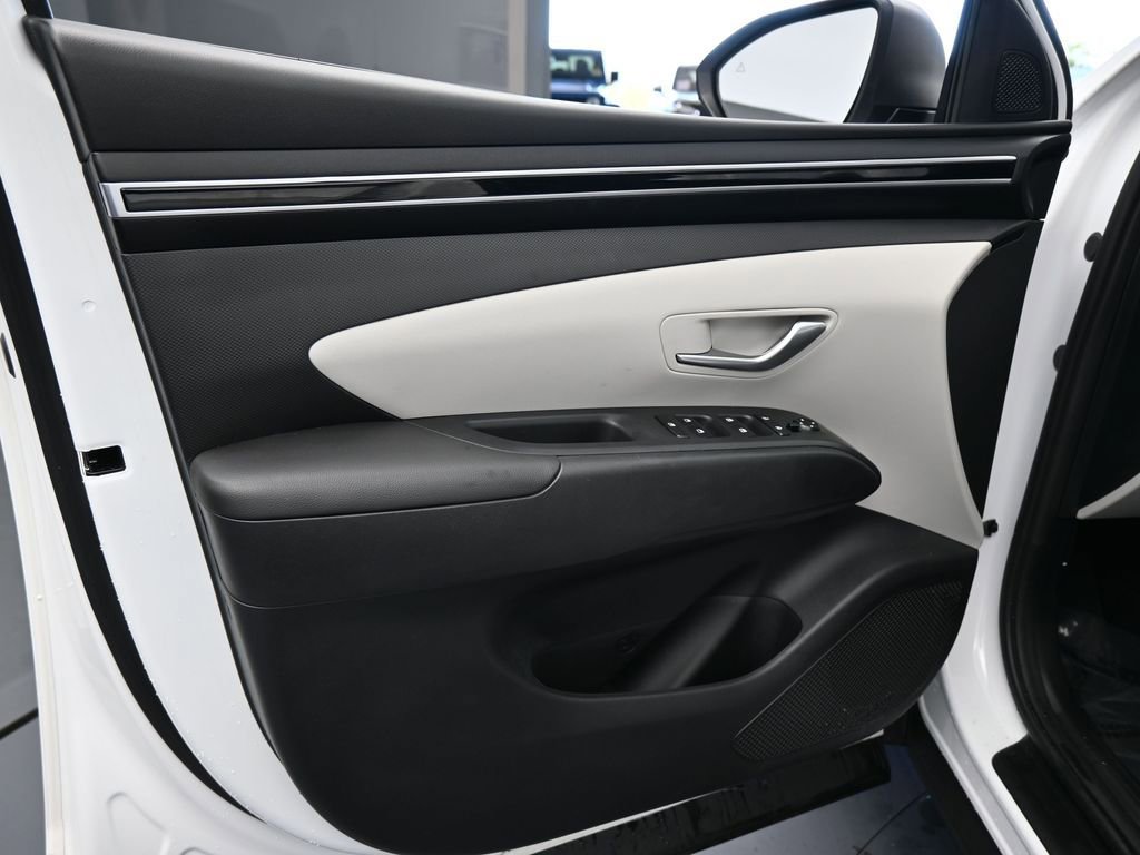 Used 2024 Hyundai Tucson SEL image 16