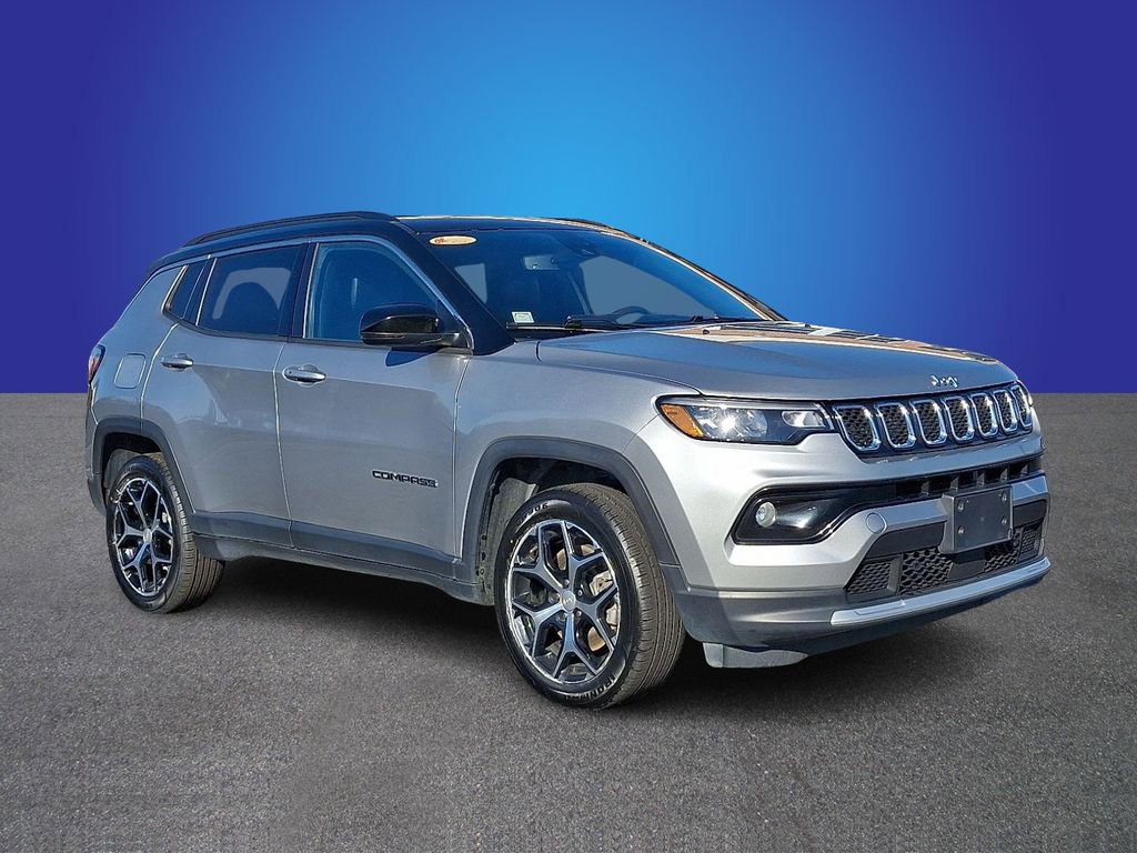 Used 2024 Jeep Compass Limited image 3
