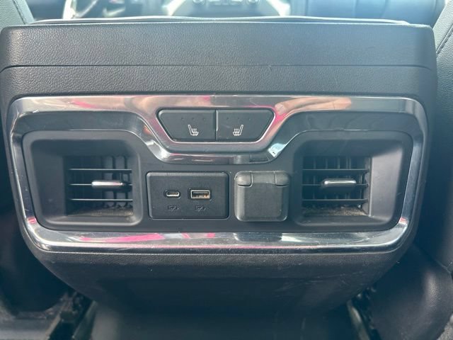 Used 2019 Chevrolet Silverado 1500 LTZ w/ LTZ Plus Package AWD/4WD image 19