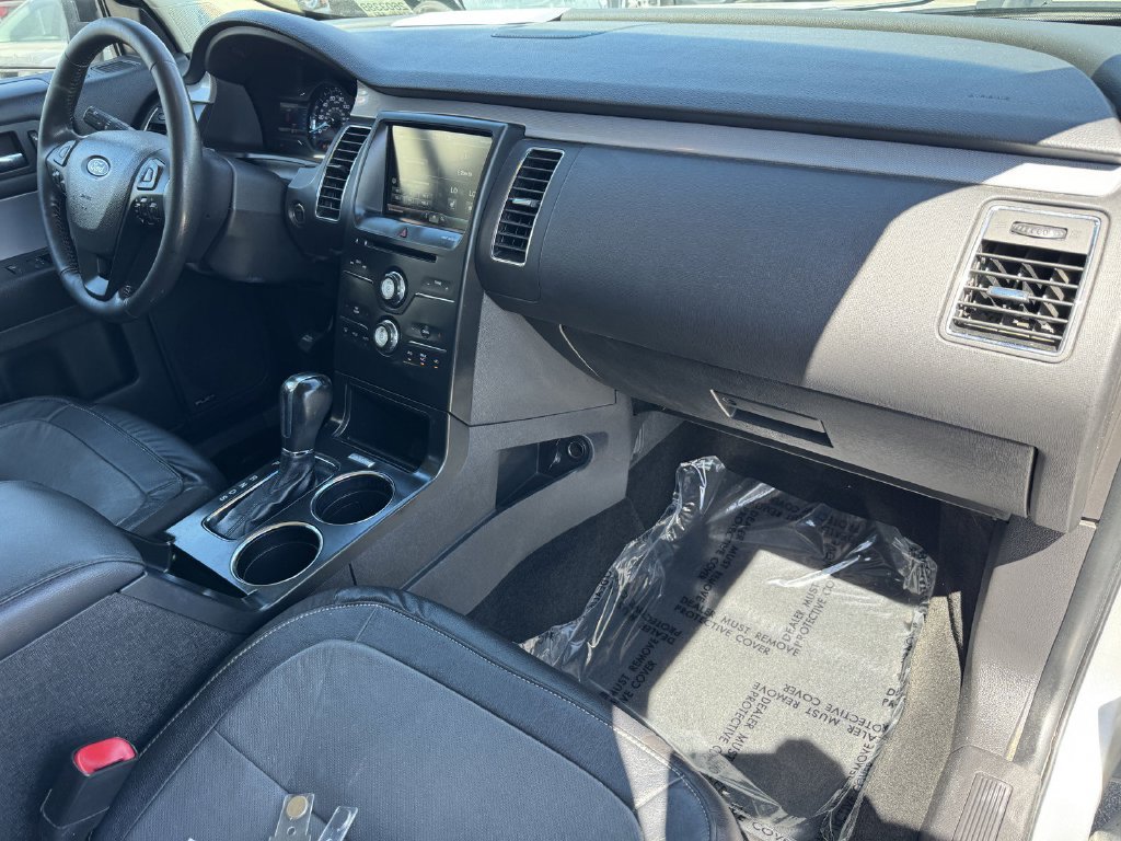 Used 2015 Ford Flex SEL w/ Equipment Group 202A FWD image 9