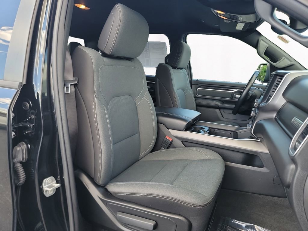 Used 2022 RAM 1500 Big Horn AWD/4WD image 15