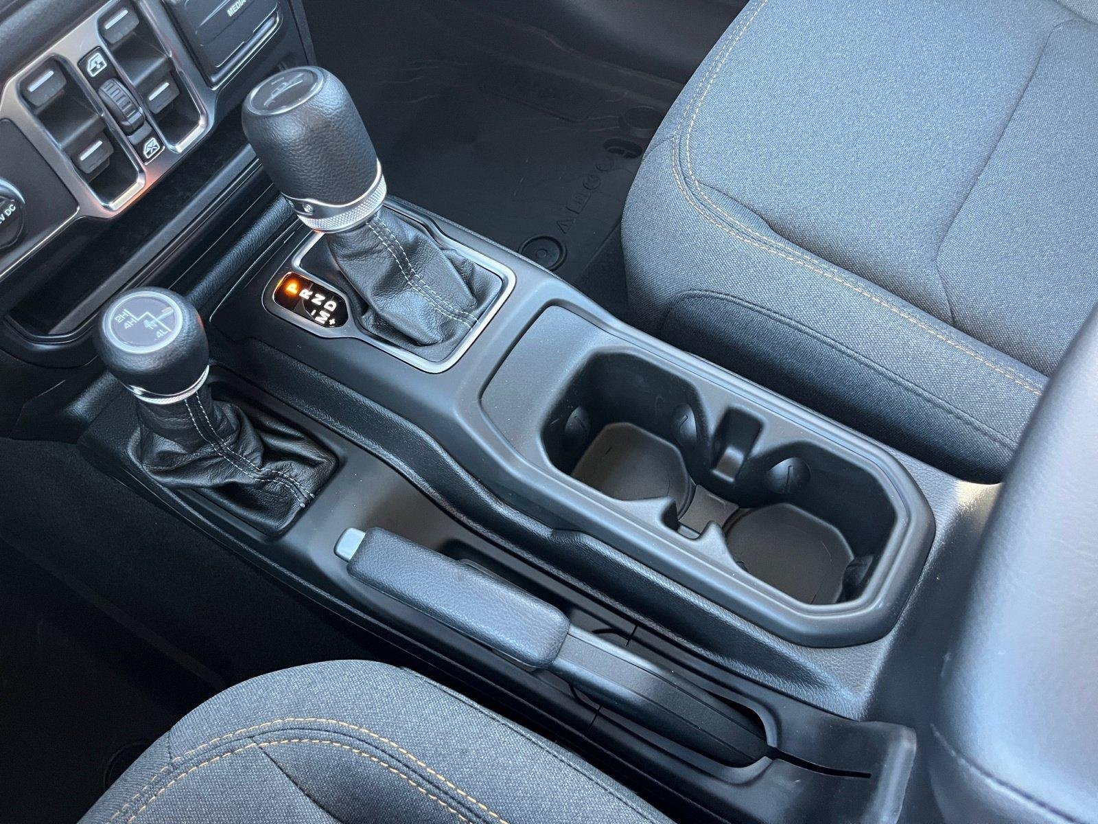 New 2026 Jeep Gladiator Sport AWD/4WD image 24